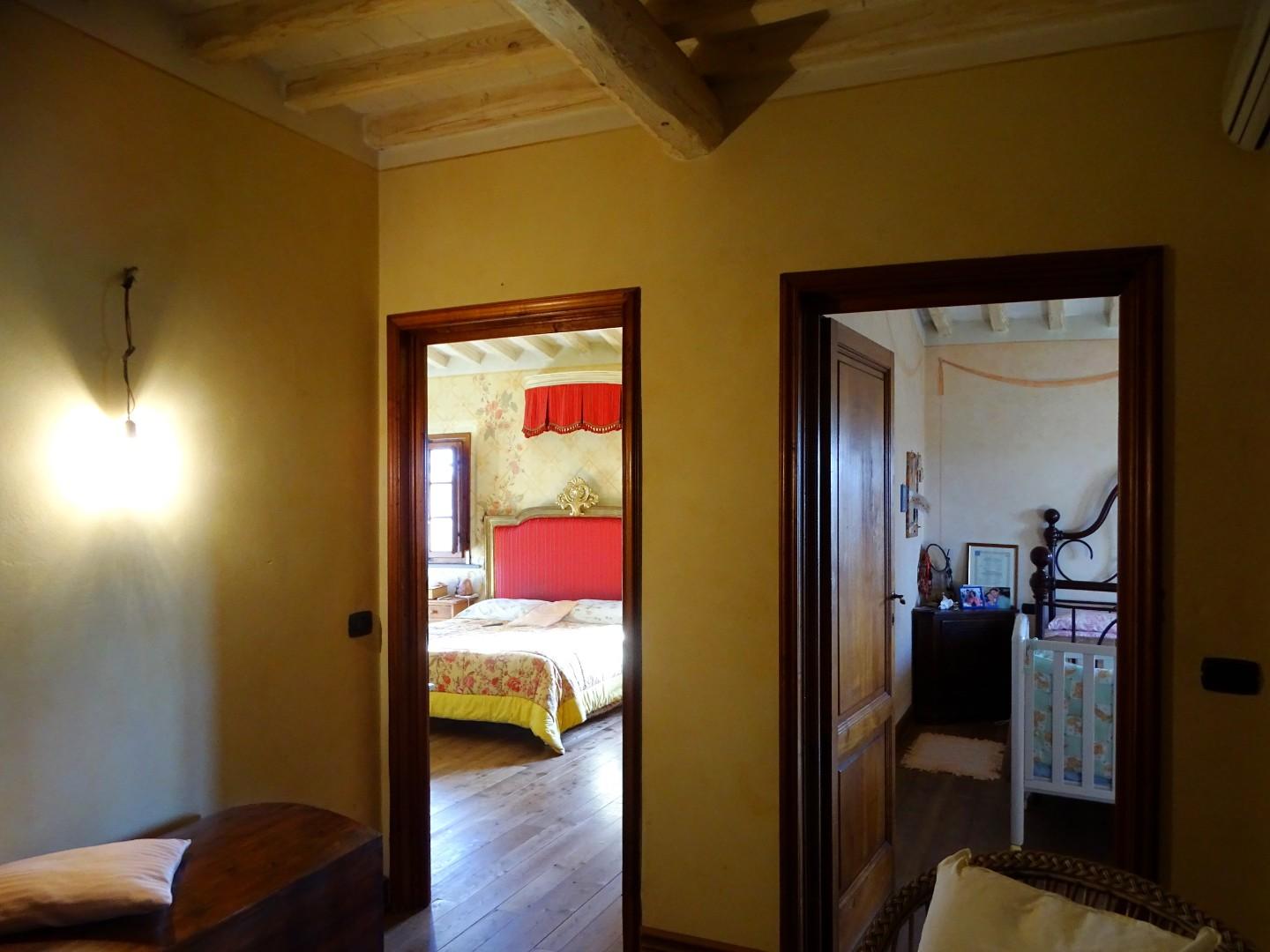 Immagine 52 di Villa in vendita  a San Miniato