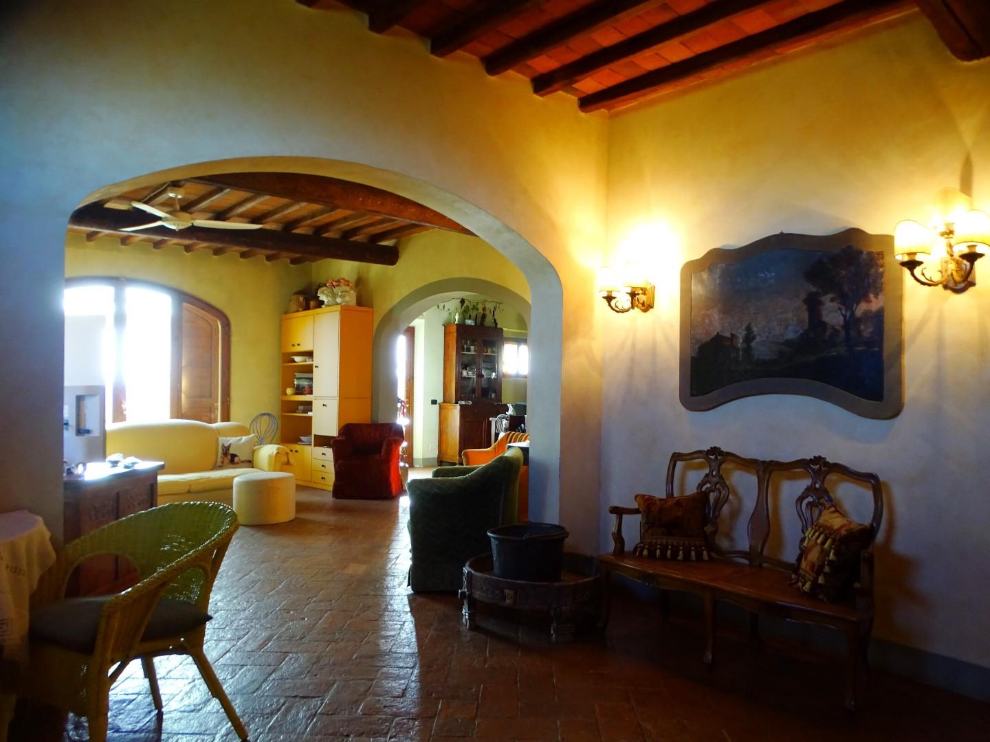 Immagine 37 di Villa in vendita  a San Miniato