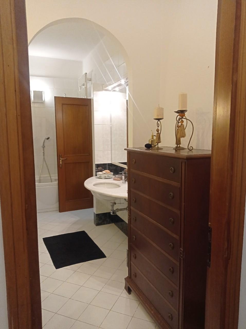 Immagine 3 di Appartamento in vendita  a Pisa