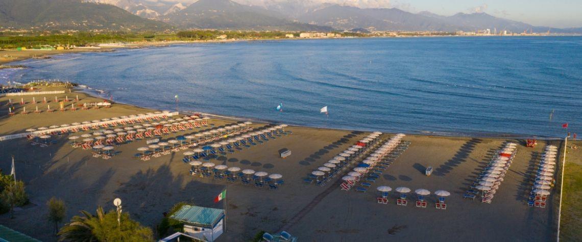 Immagine 17 di Appartamento in vendita  a Ameglia