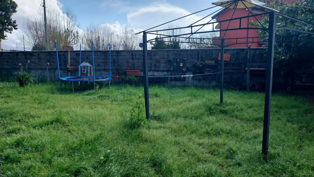 Immagine 33 di Appartamento in vendita  a Ameglia