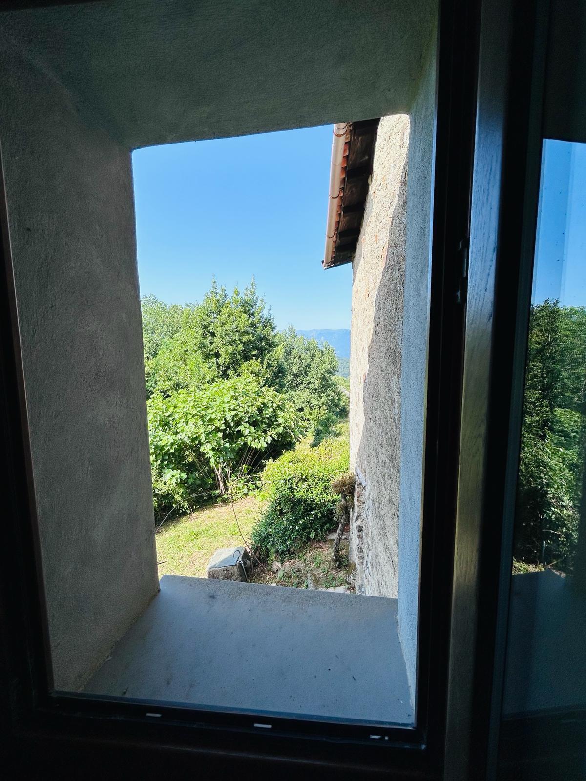 Immagine 24 di Casa colonica in vendita  a Tresana