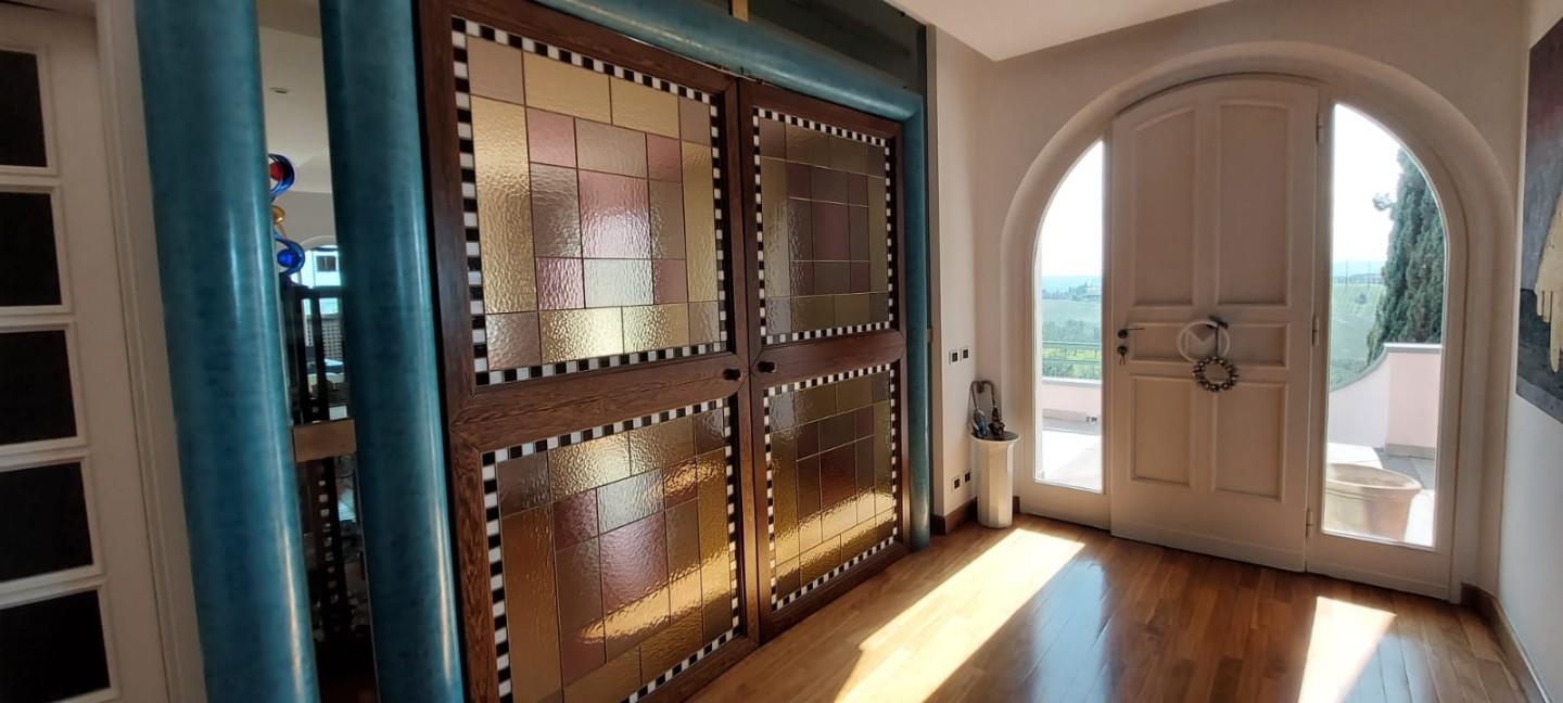 Immagine 17 di Villa in vendita  a Cerreto Guidi