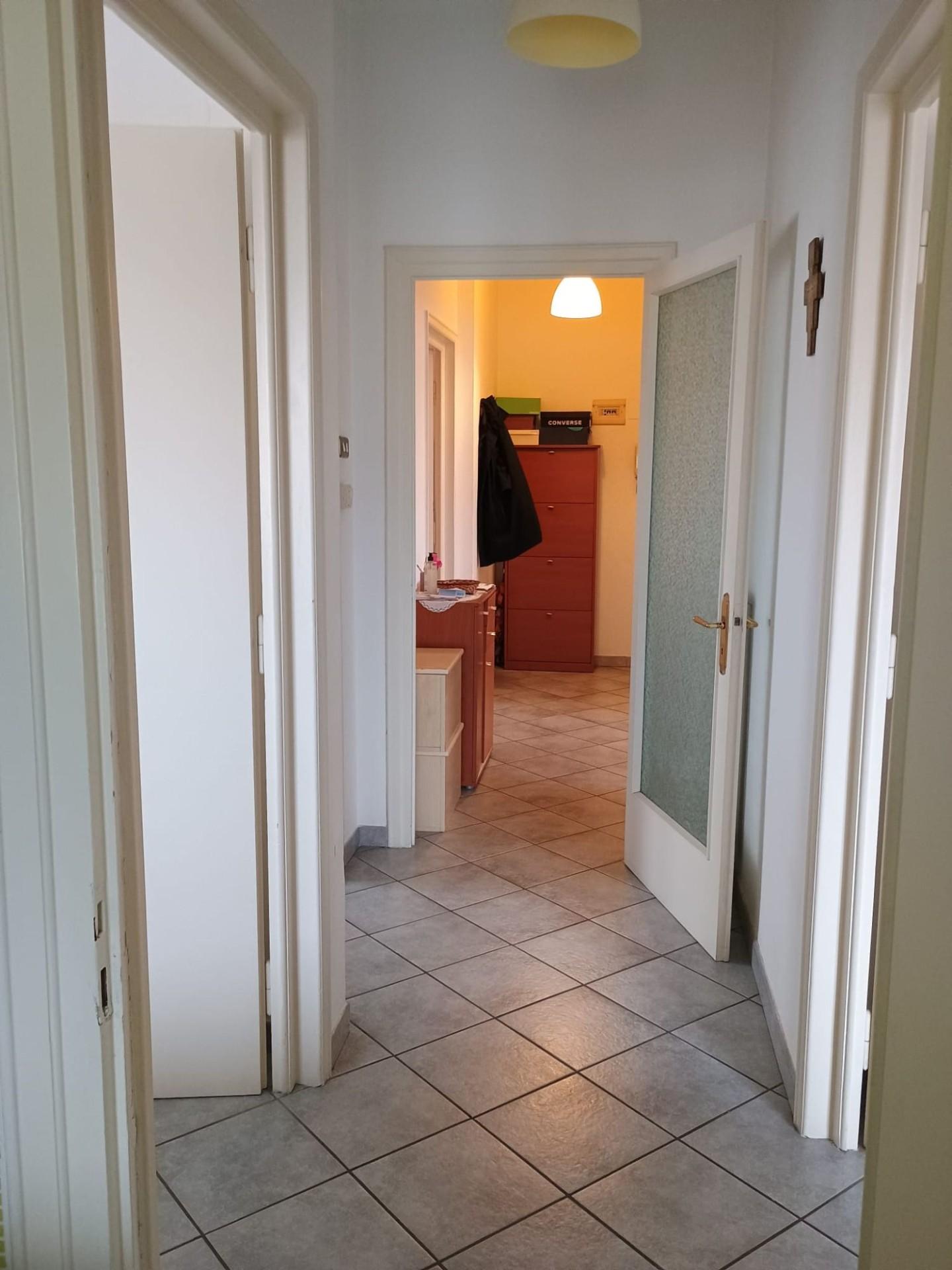 Immagine 15 di Appartamento in vendita  a Viareggio