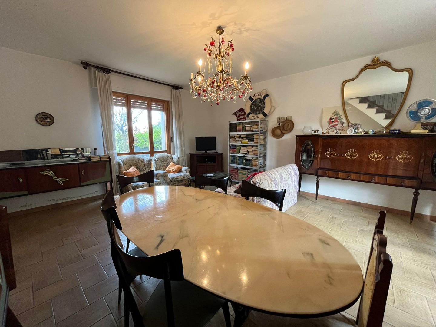 Immagine 7 di Villetta a schiera in vendita  a Crespina Lorenzana