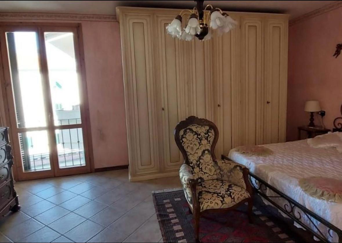 Immagine 7 di Terratetto in vendita  a Capraia E Limite