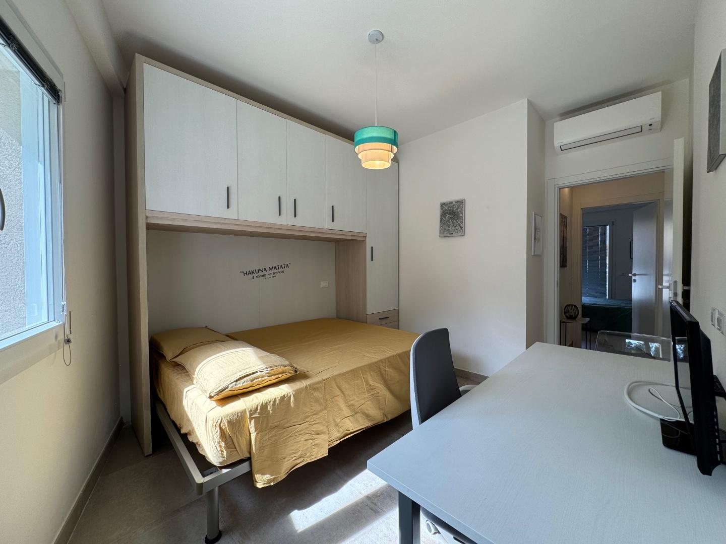 Immagine 11 di Appartamento in affitto  a Montignoso