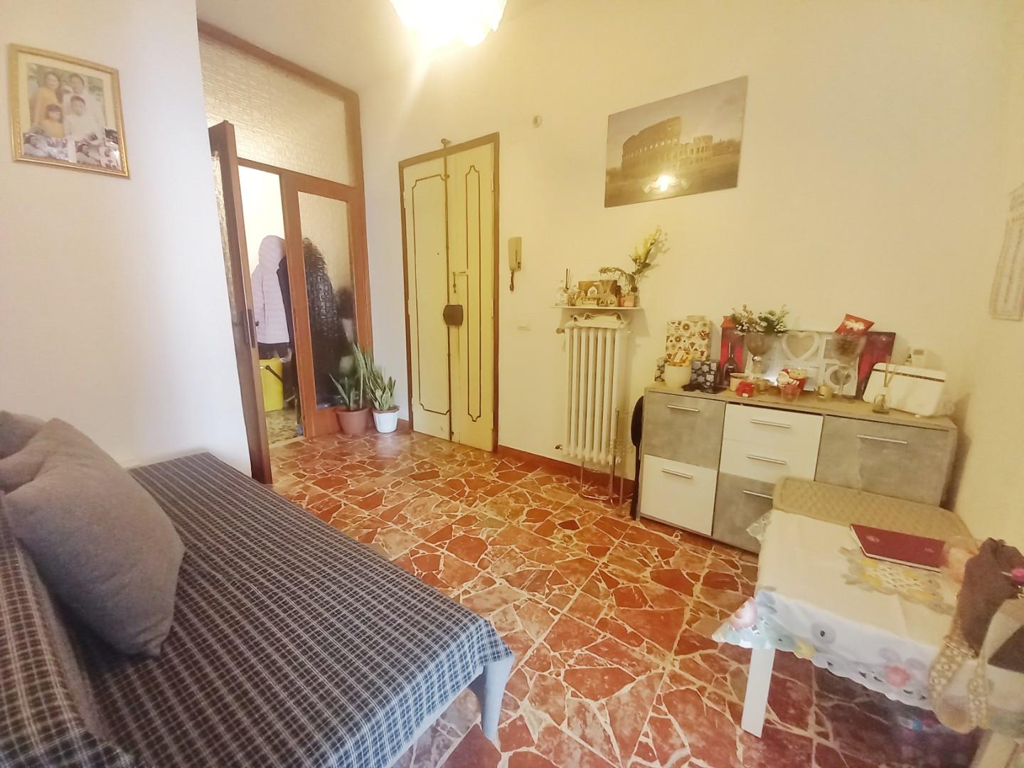 Immagine 11 di Appartamento in vendita  a Castelfiorentino