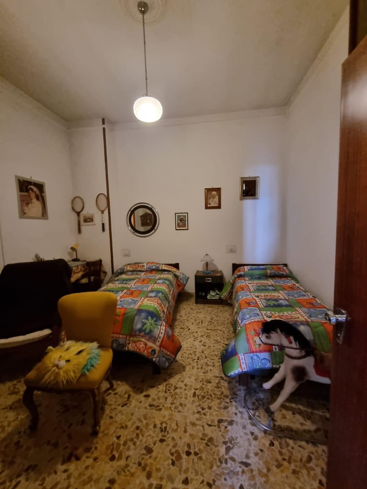 Foto annuncio 24