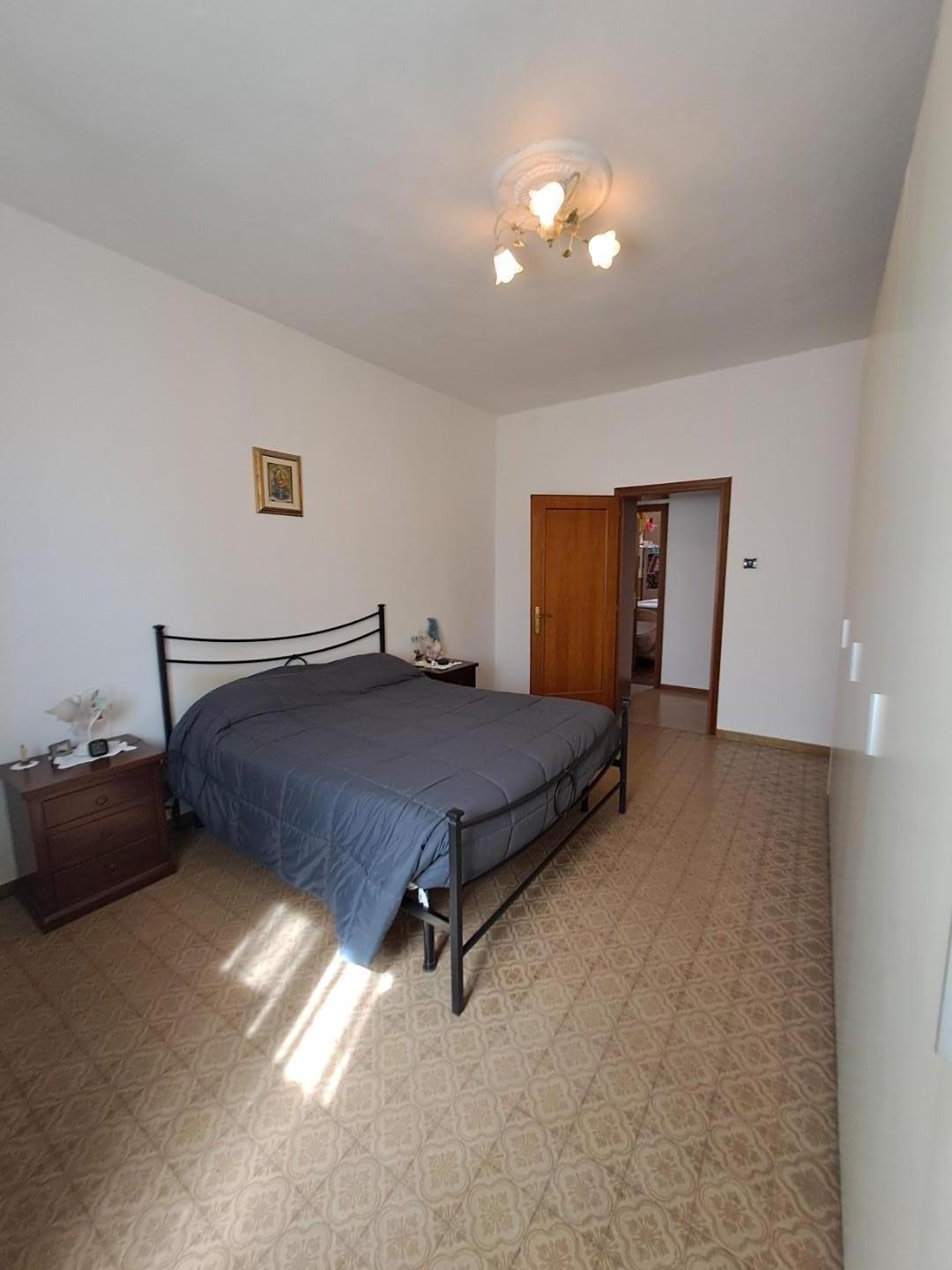 Immagine 15 di Appartamento in vendita  a Livorno