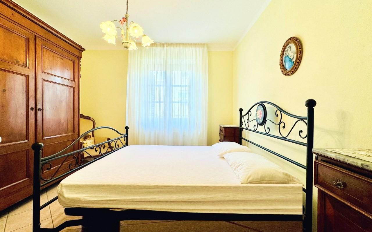 Immagine 22 di Villa in vendita  a Pietrasanta