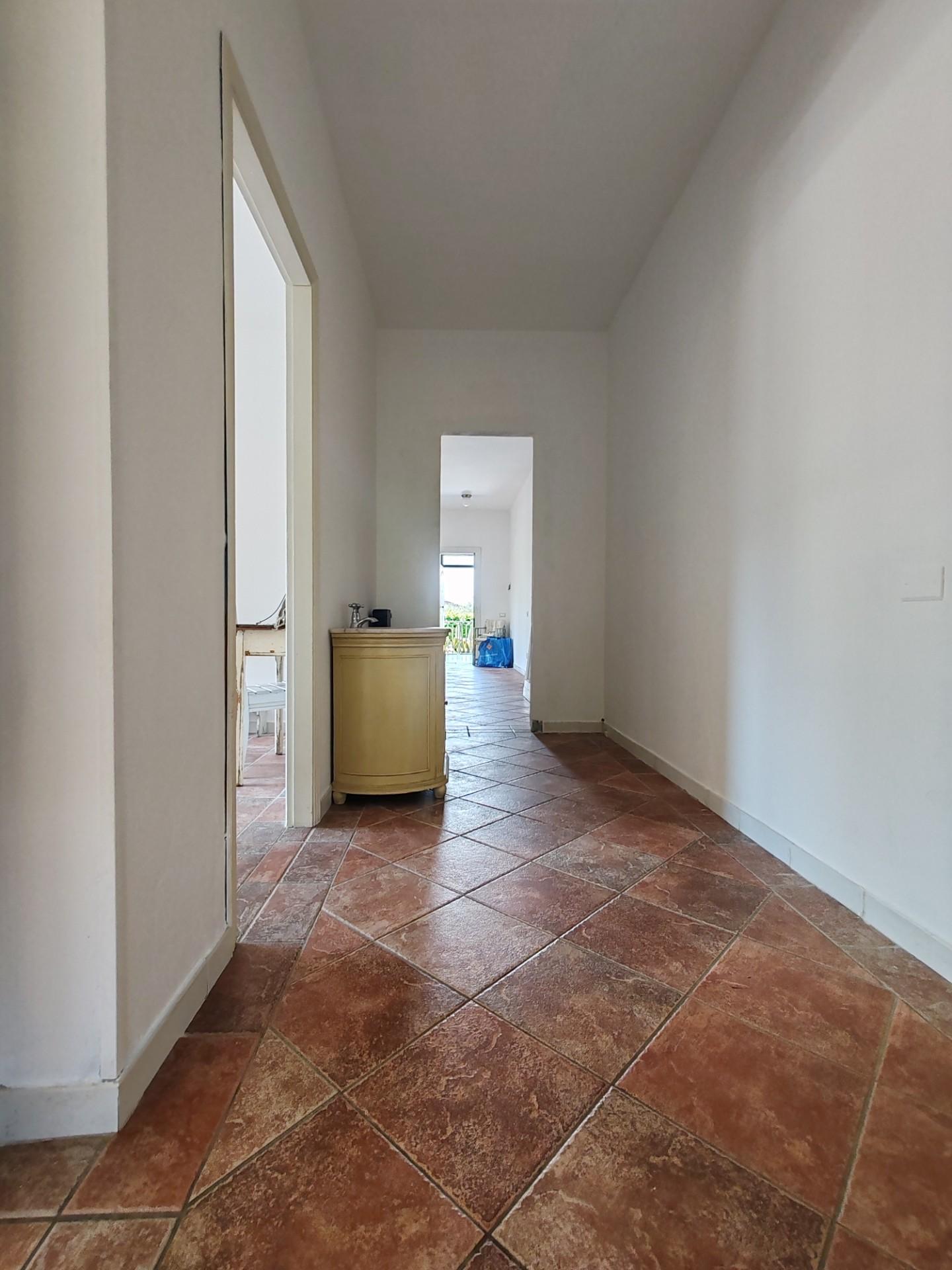 Immagine 14 di Appartamento in vendita  a Massa