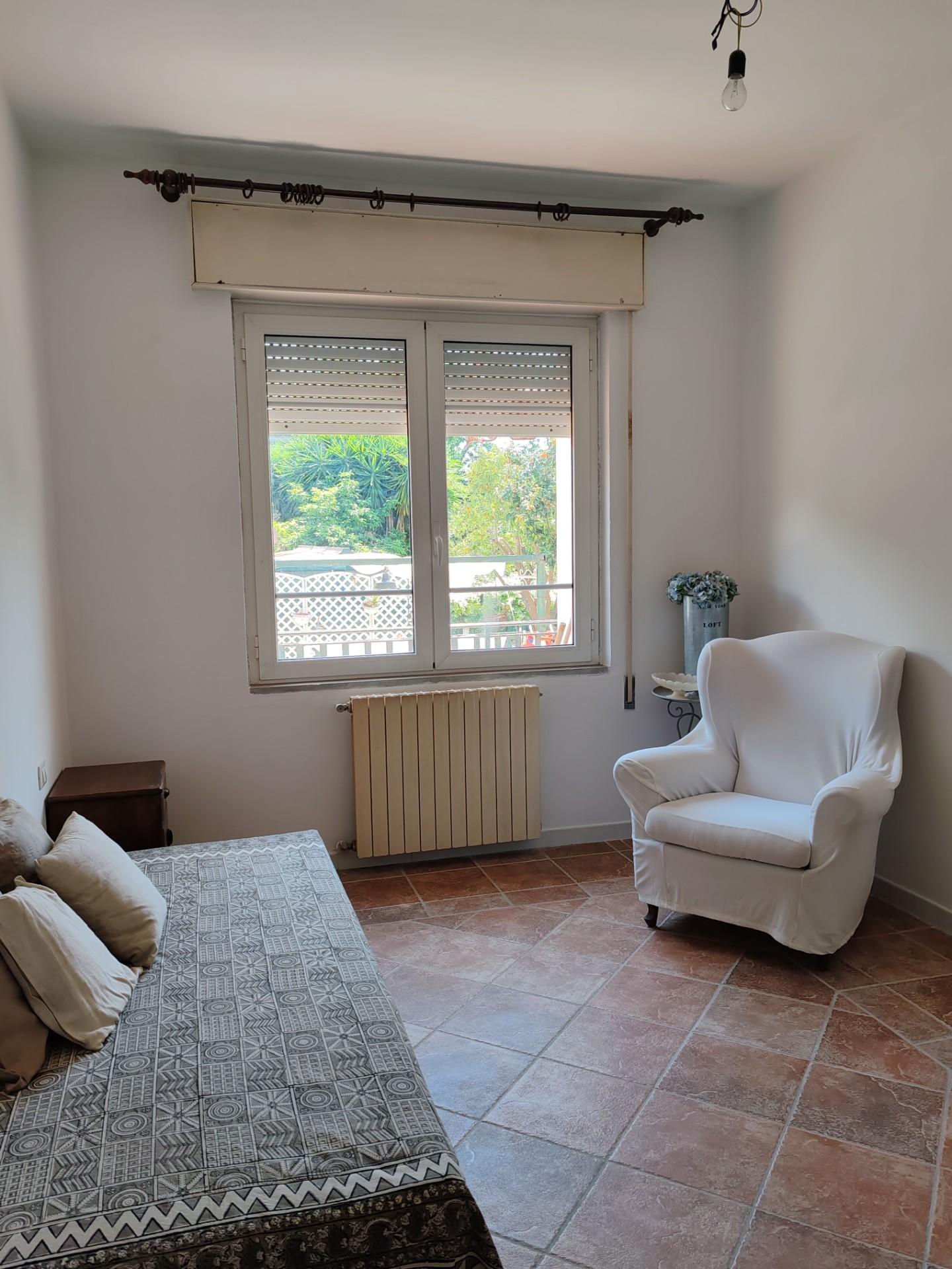 Immagine 13 di Appartamento in vendita  a Massa