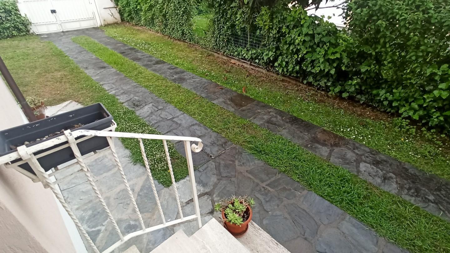 Immagine 21 di Casa semindipendente in vendita  a Pietrasanta