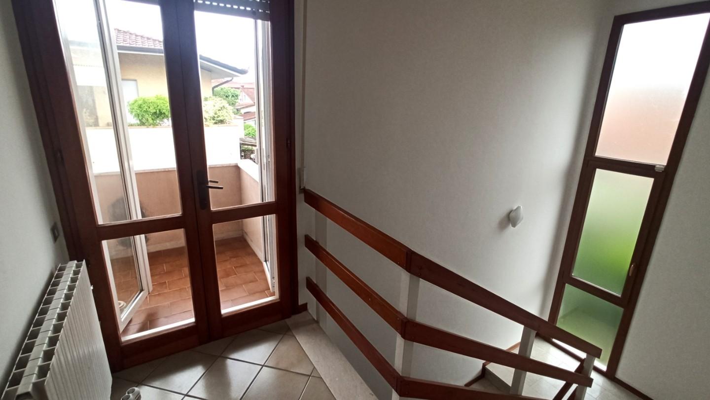 Immagine 12 di Casa semindipendente in vendita  a Pietrasanta