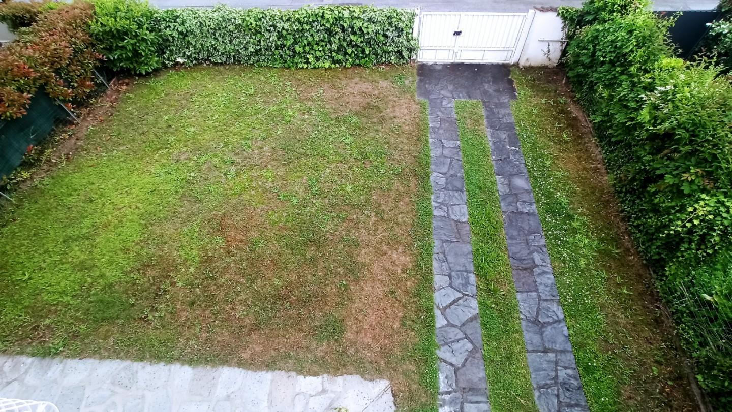 Immagine 23 di Casa semindipendente in vendita  a Pietrasanta