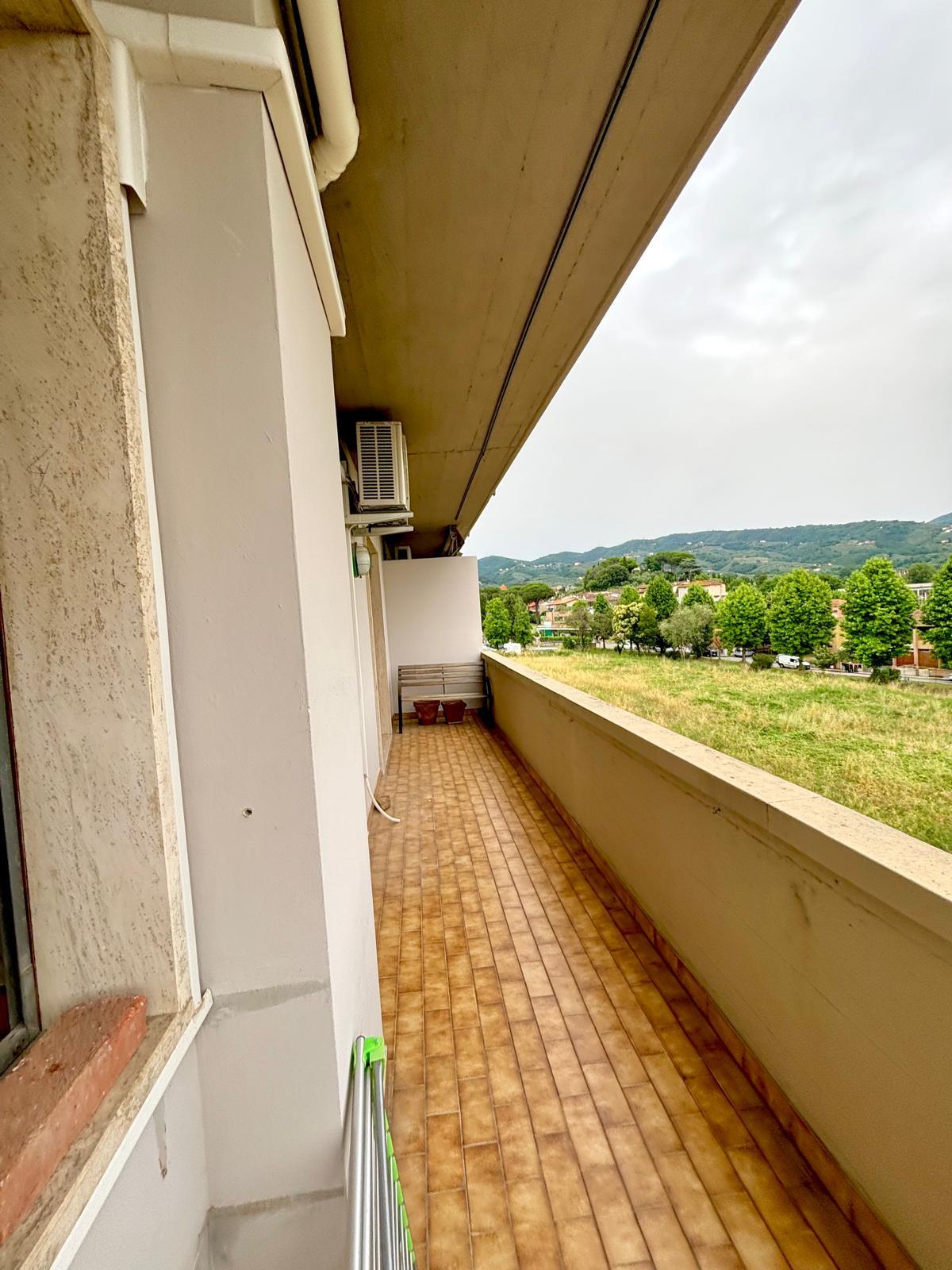 Immagine 14 di Appartamento in vendita  a Lamporecchio