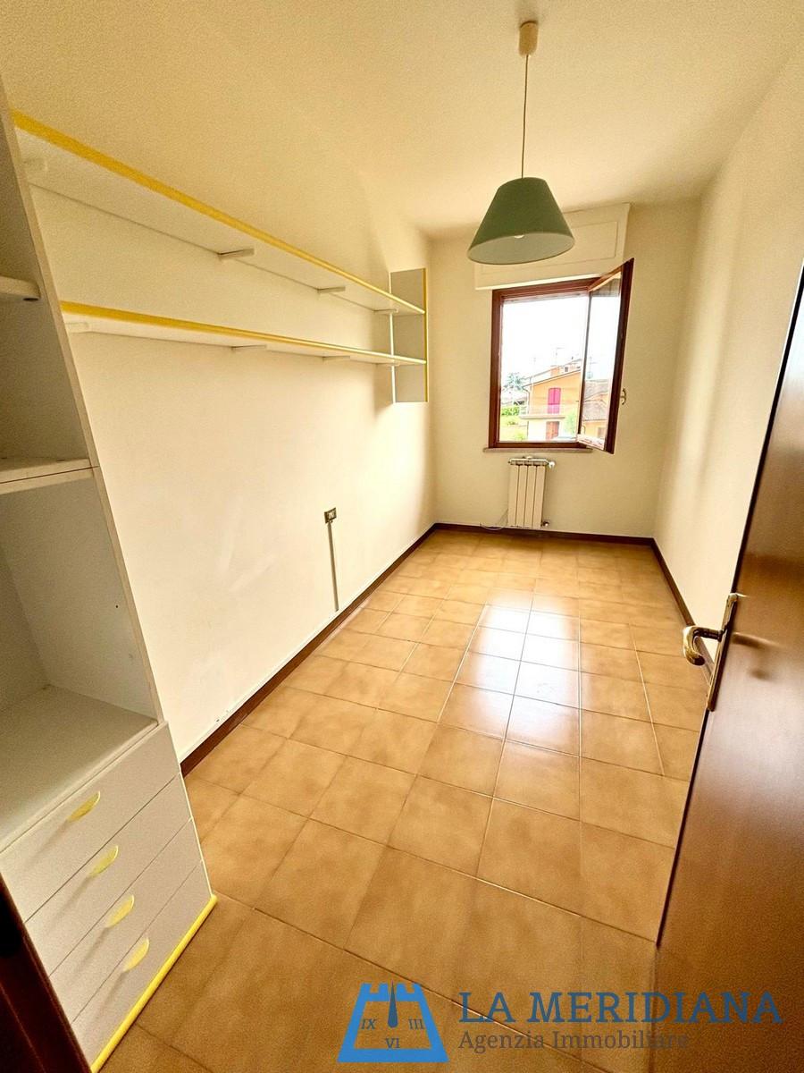 Immagine 6 di Appartamento in vendita  a Lamporecchio