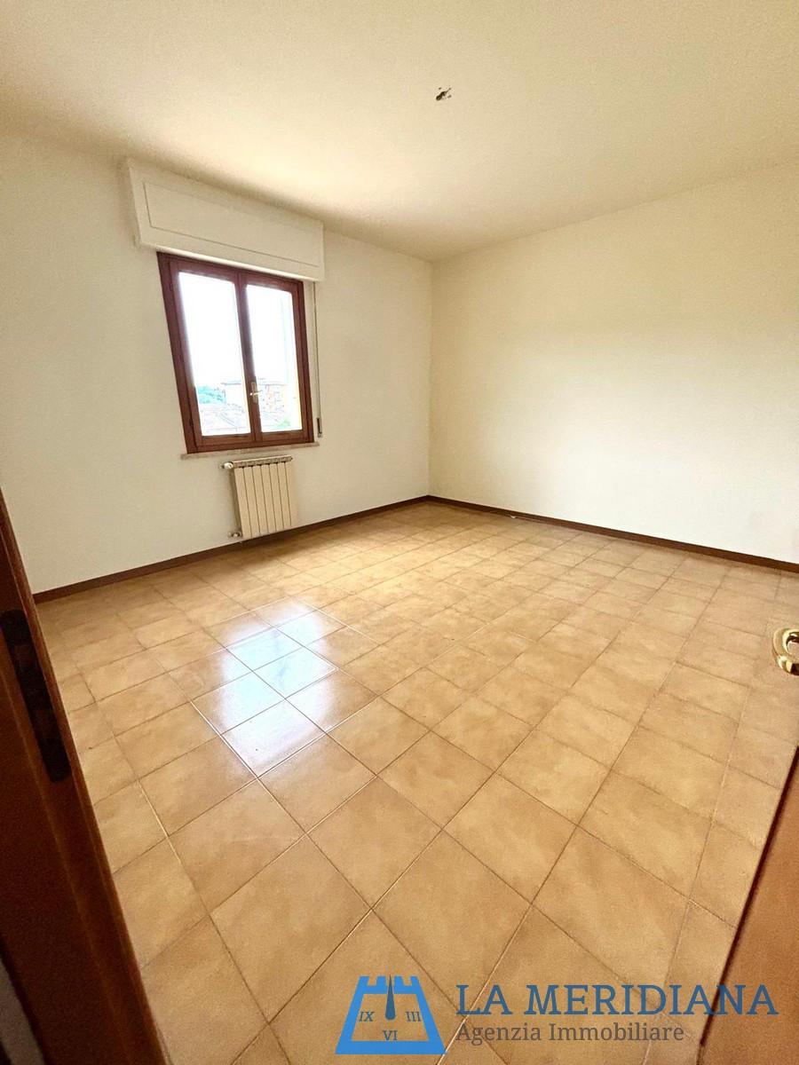 Immagine 3 di Appartamento in vendita  a Lamporecchio