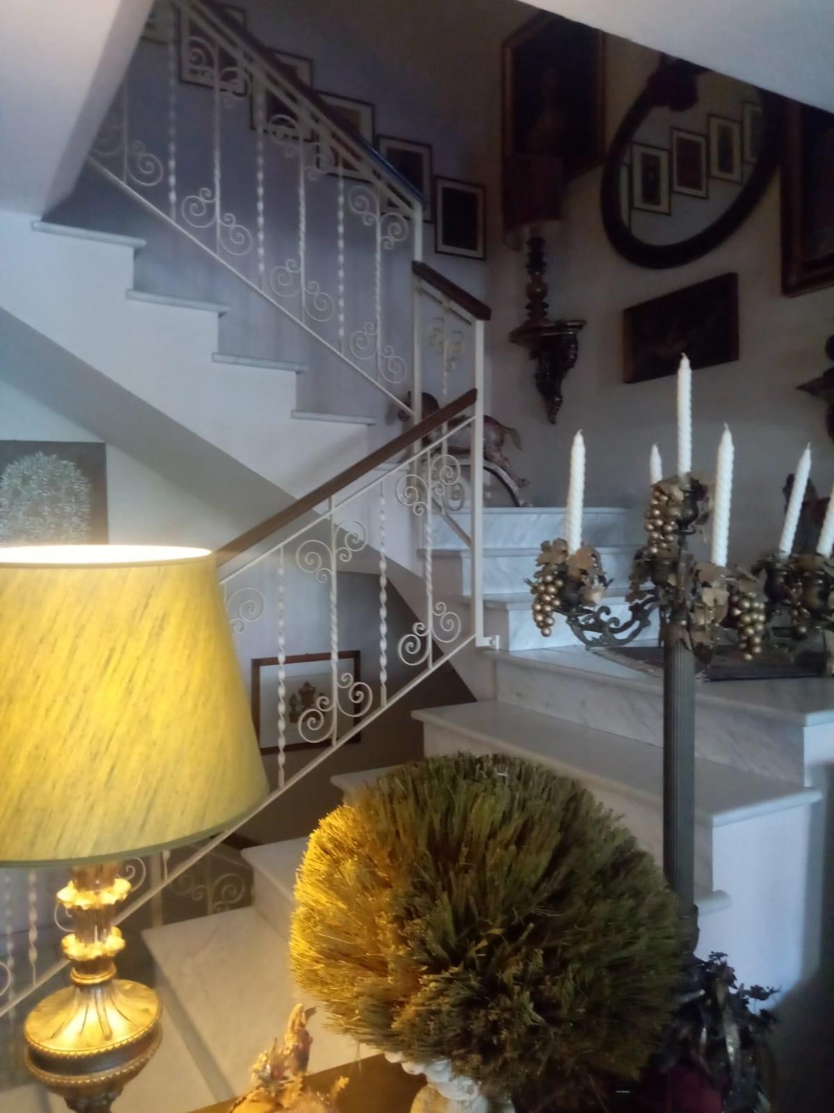 Immagine 3 di Villetta a schiera in vendita  a Carrara