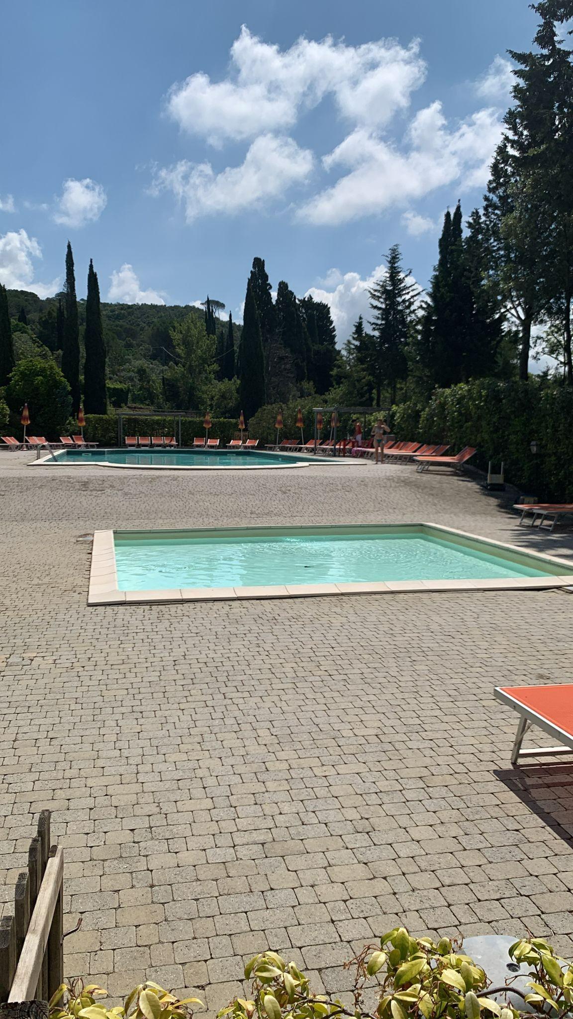 Immagine 7 di Albergo/B&B/Residence in vendita  a Riparbella