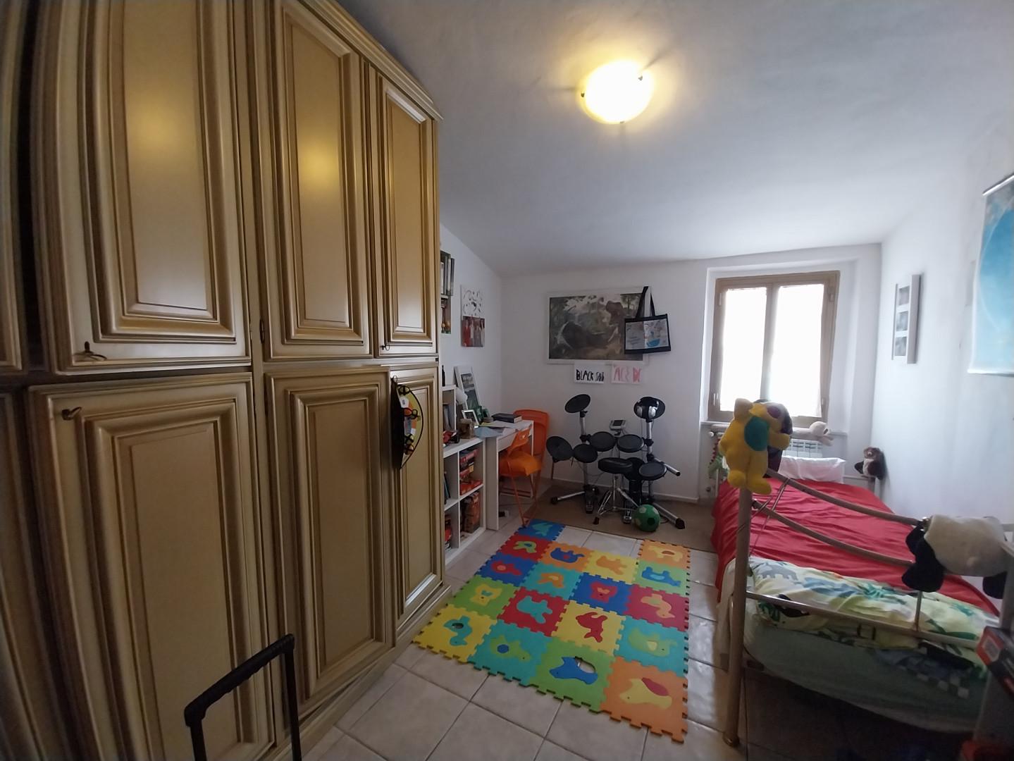 Immagine 18 di Appartamento in vendita  a Calci