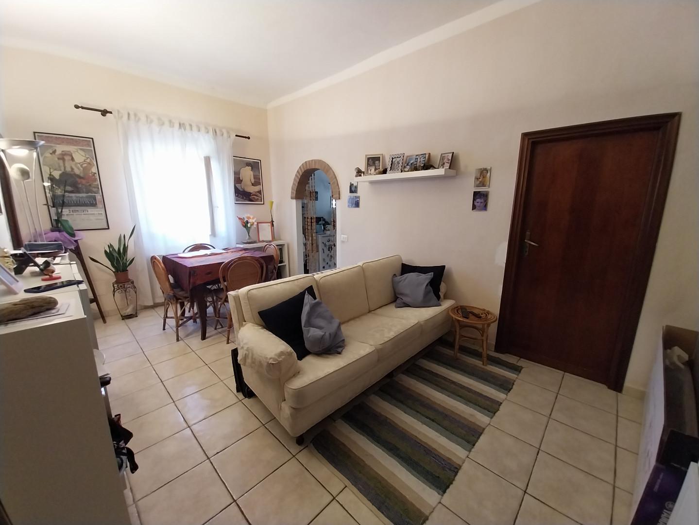 Immagine 2 di Appartamento in vendita  a Calci