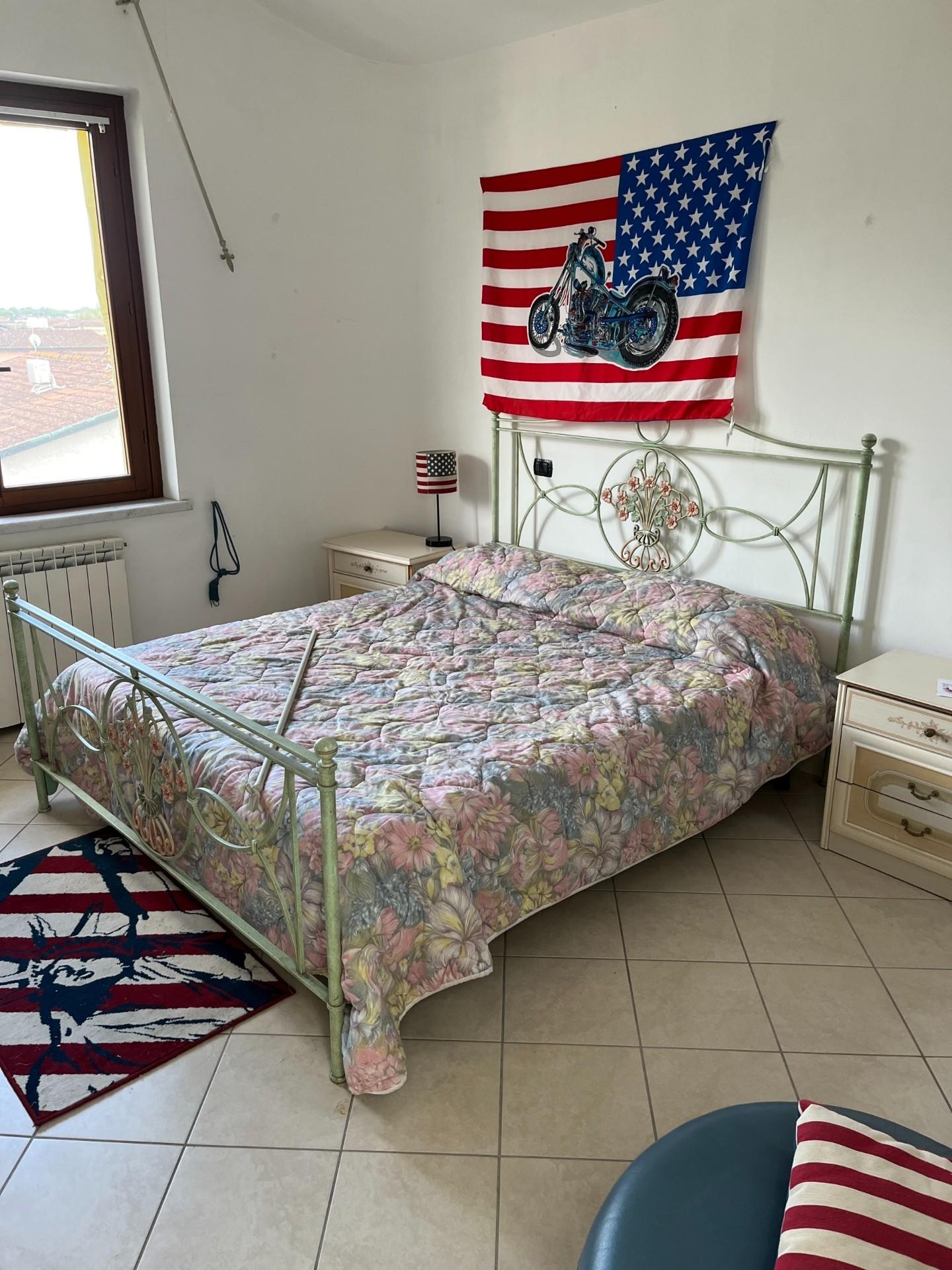 Immagine 15 di Terratetto in vendita  a Massa