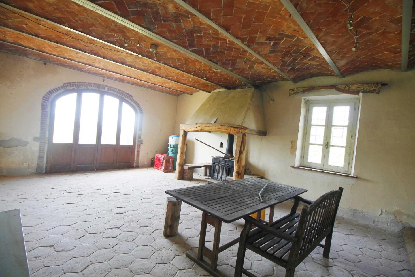 Immagine 10 di Casa colonica in vendita  a Monsummano Terme