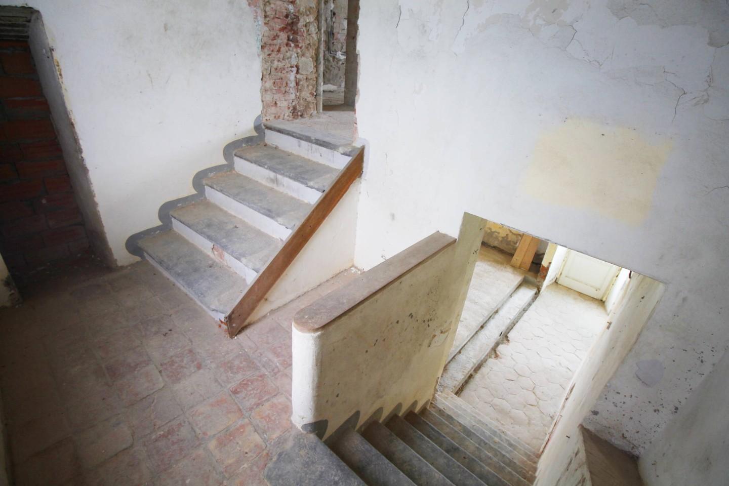 Immagine 20 di Casa colonica in vendita  a Monsummano Terme