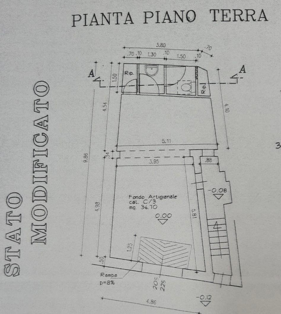 Immagine 5 di Locale commerciale in vendita  a Pisa