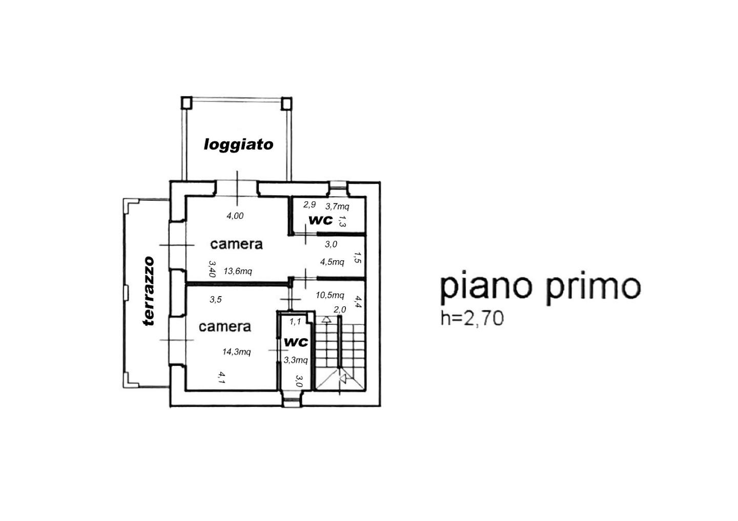 Immagine 21 di Villa in vendita  a Montignoso