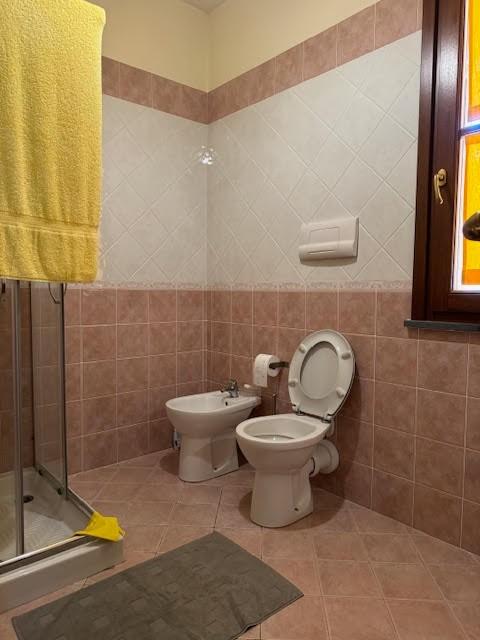 Immagine 9 di Casa bifamiliare in vendita  a Calci