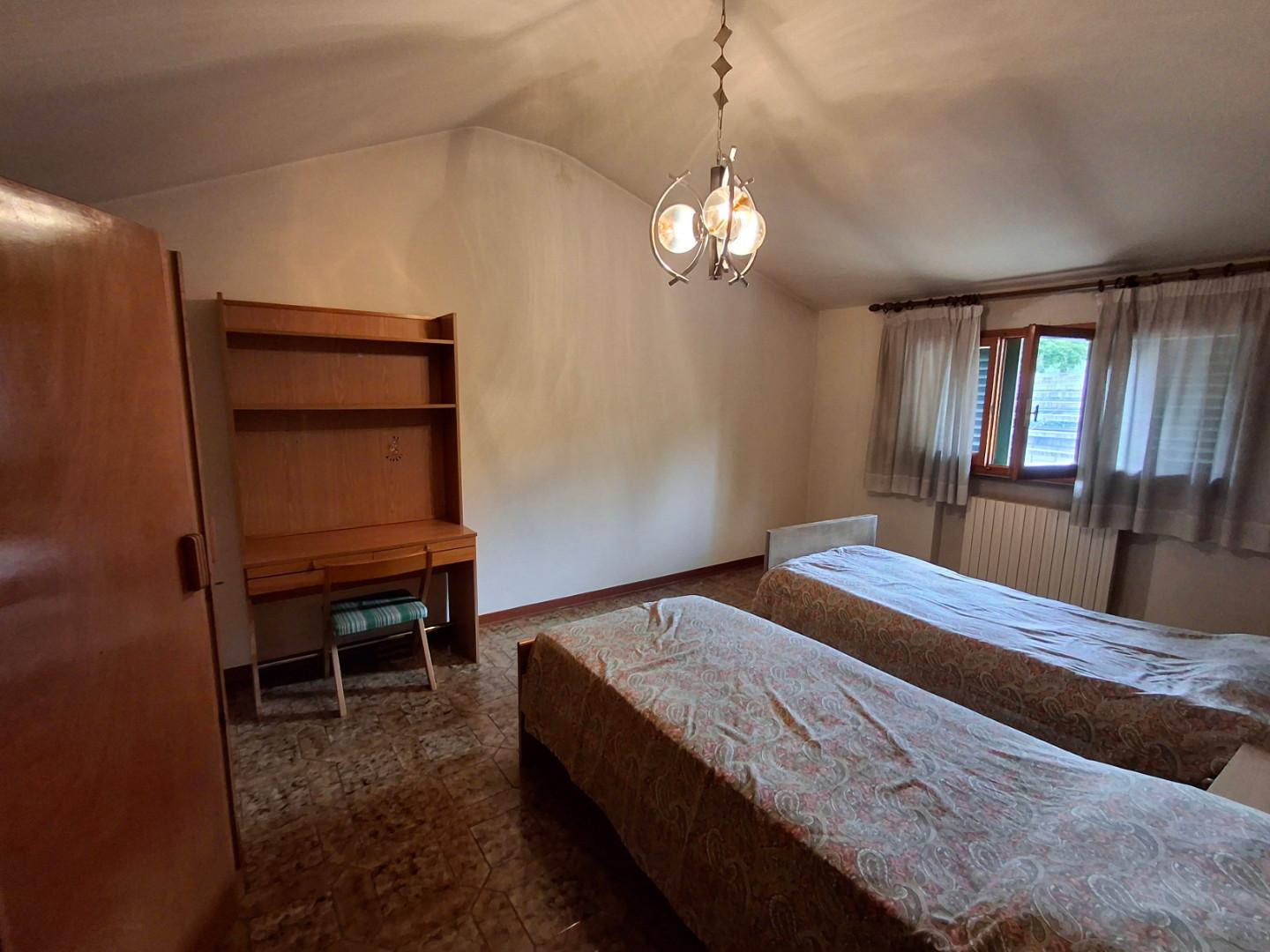 Immagine 21 di Terratetto in vendita  a Capraia E Limite