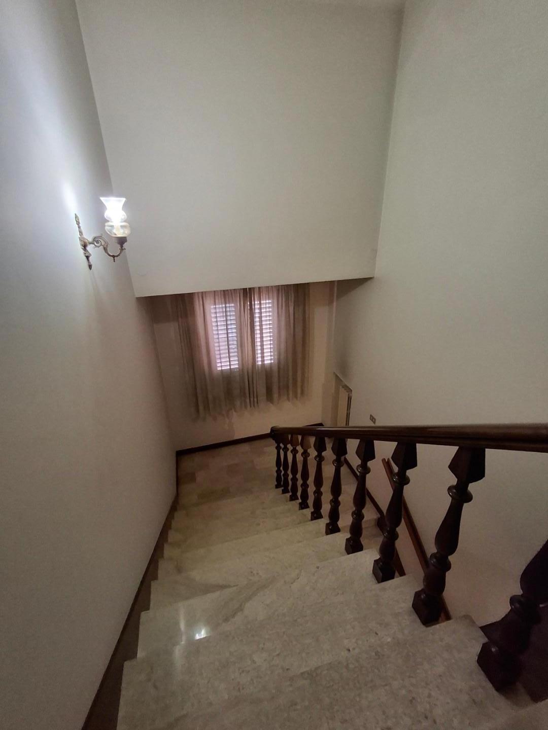 Immagine 22 di Terratetto in vendita  a Capraia E Limite