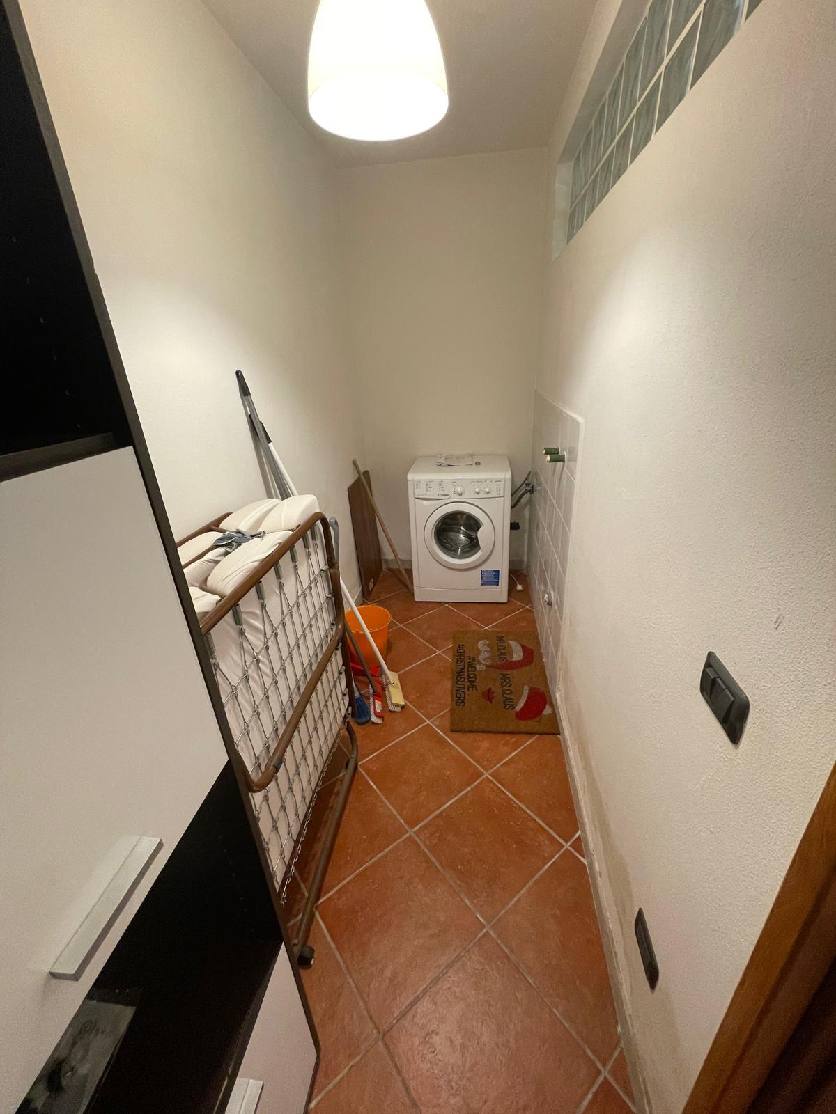 Immagine 24 di Casa bifamiliare in vendita  a Montignoso