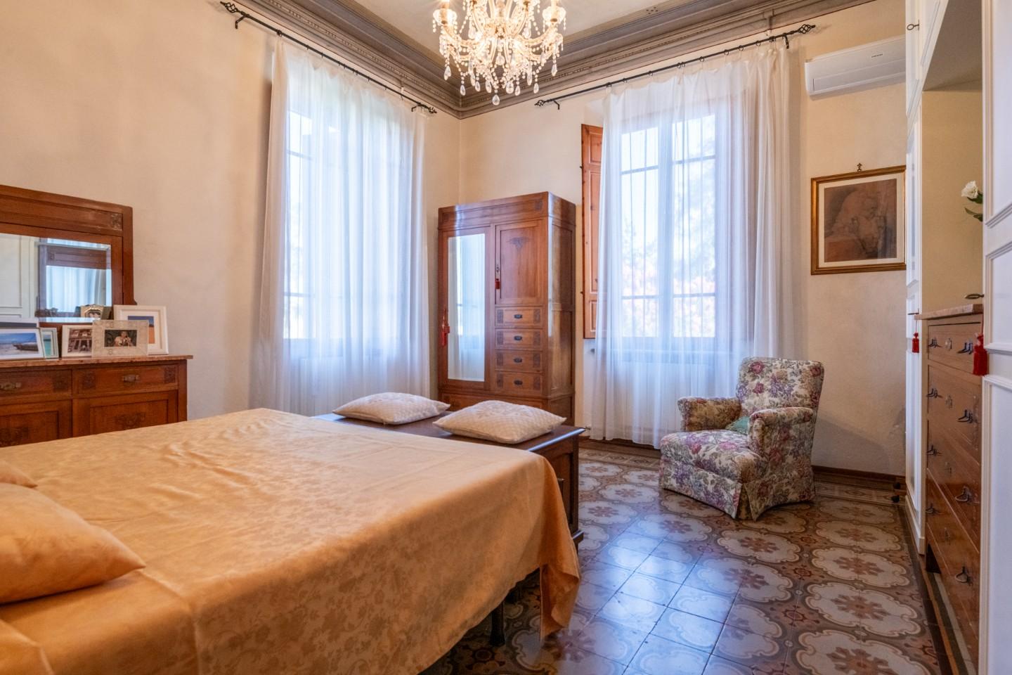 Immagine 15 di Appartamento in vendita  a Pisa