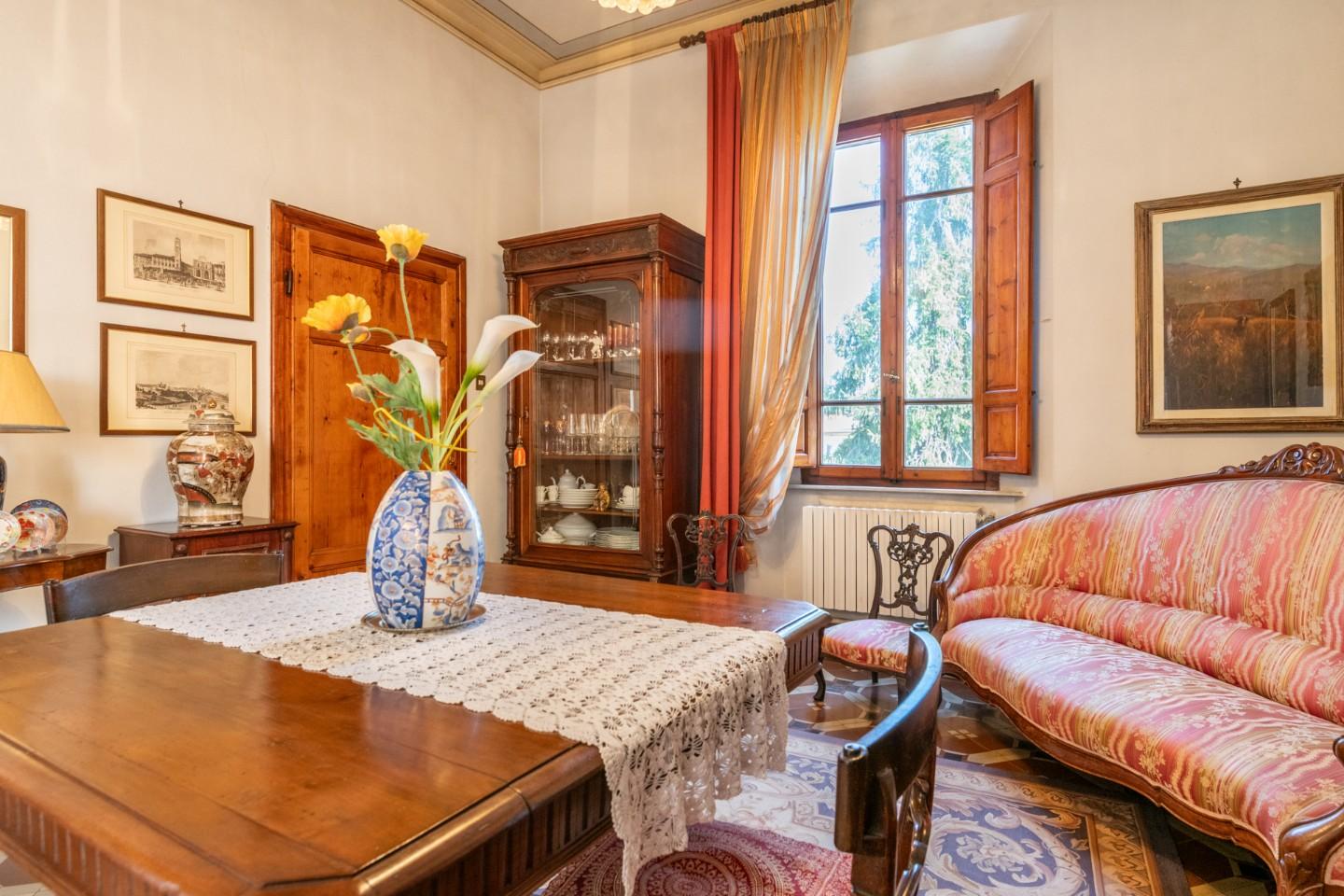 Immagine 3 di Appartamento in vendita  a Pisa