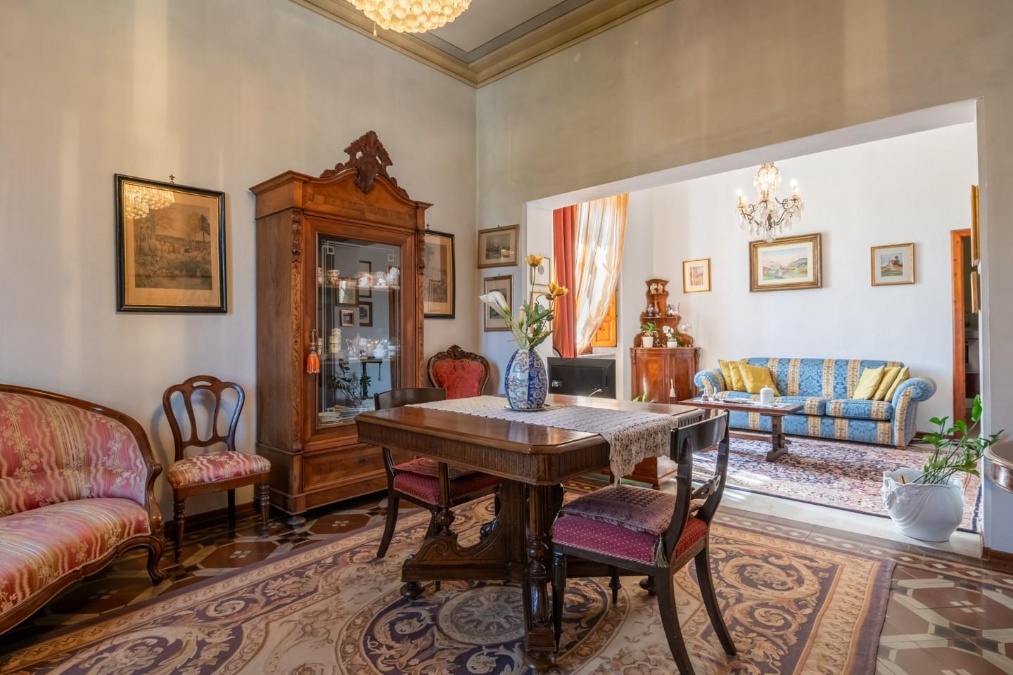 Immagine 1 di Appartamento in vendita  a Pisa