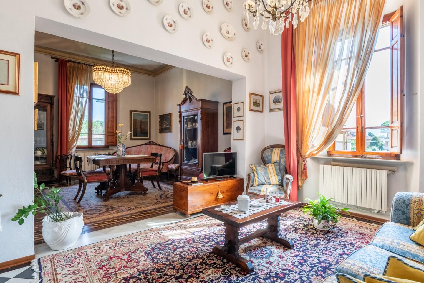 Immagine 6 di Appartamento in vendita  a Pisa