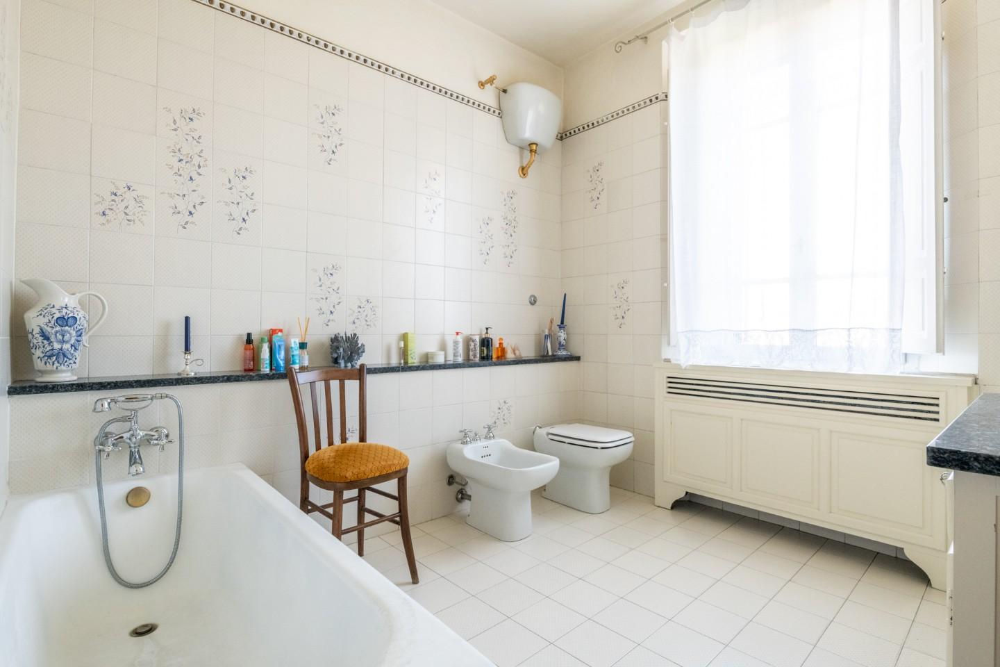 Immagine 22 di Appartamento in vendita  a Pisa