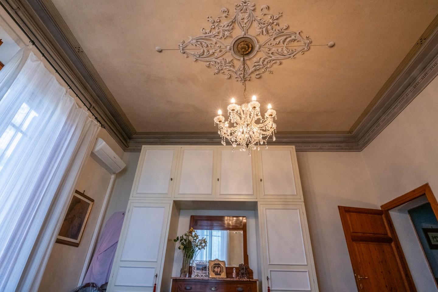 Immagine 17 di Appartamento in vendita  a Pisa