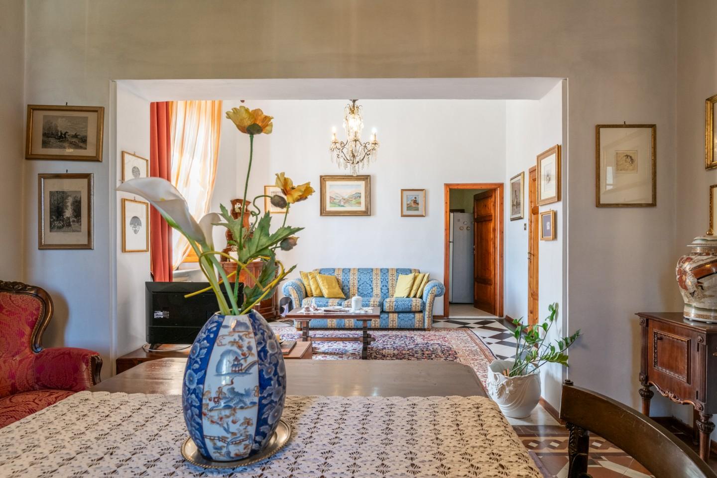 Immagine 5 di Appartamento in vendita  a Pisa