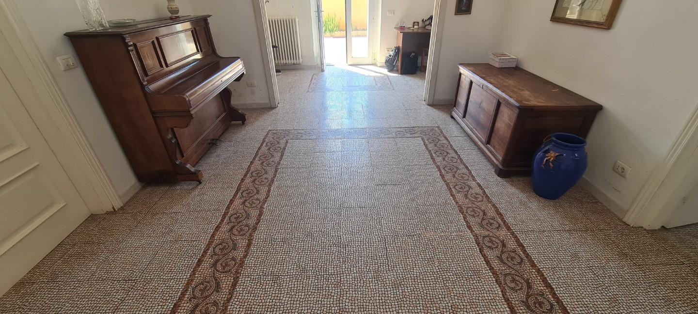 Immagine 4 di Villetta a schiera in vendita  a Livorno