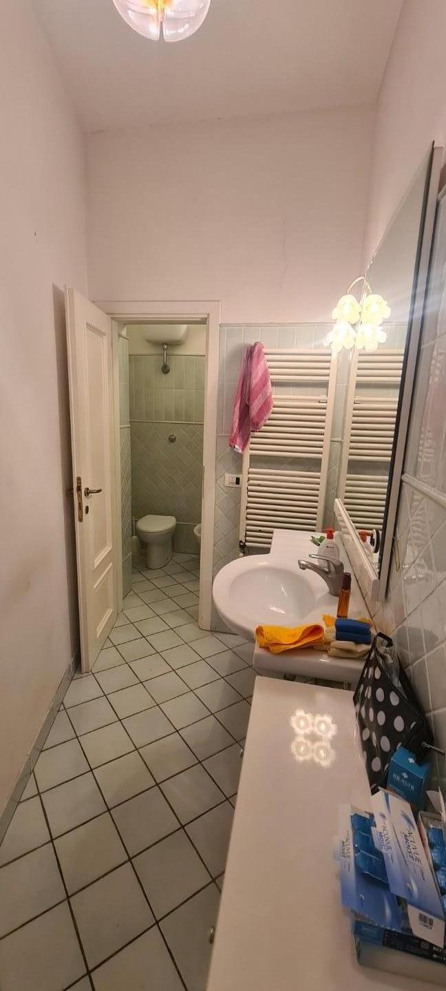 Immagine 32 di Villetta a schiera in vendita  a Livorno