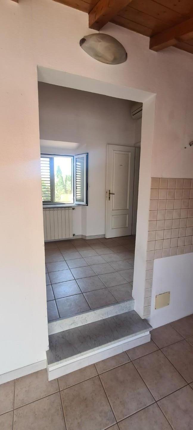 Immagine 43 di Villetta a schiera in vendita  a Livorno