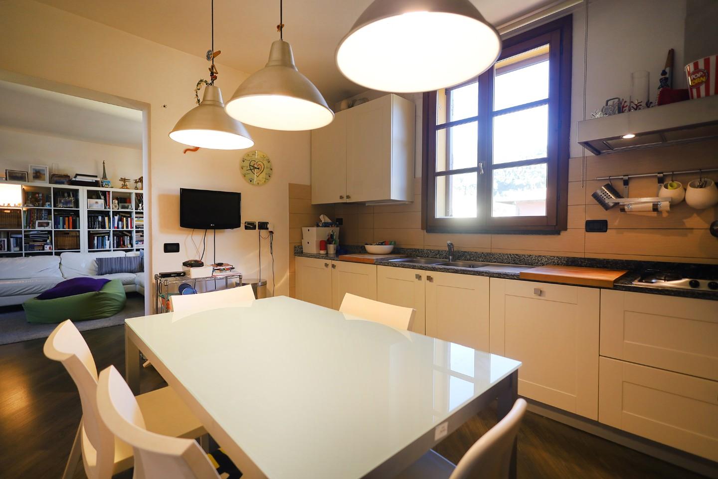 Immagine 6 di Appartamento in vendita  a San Giuliano Terme