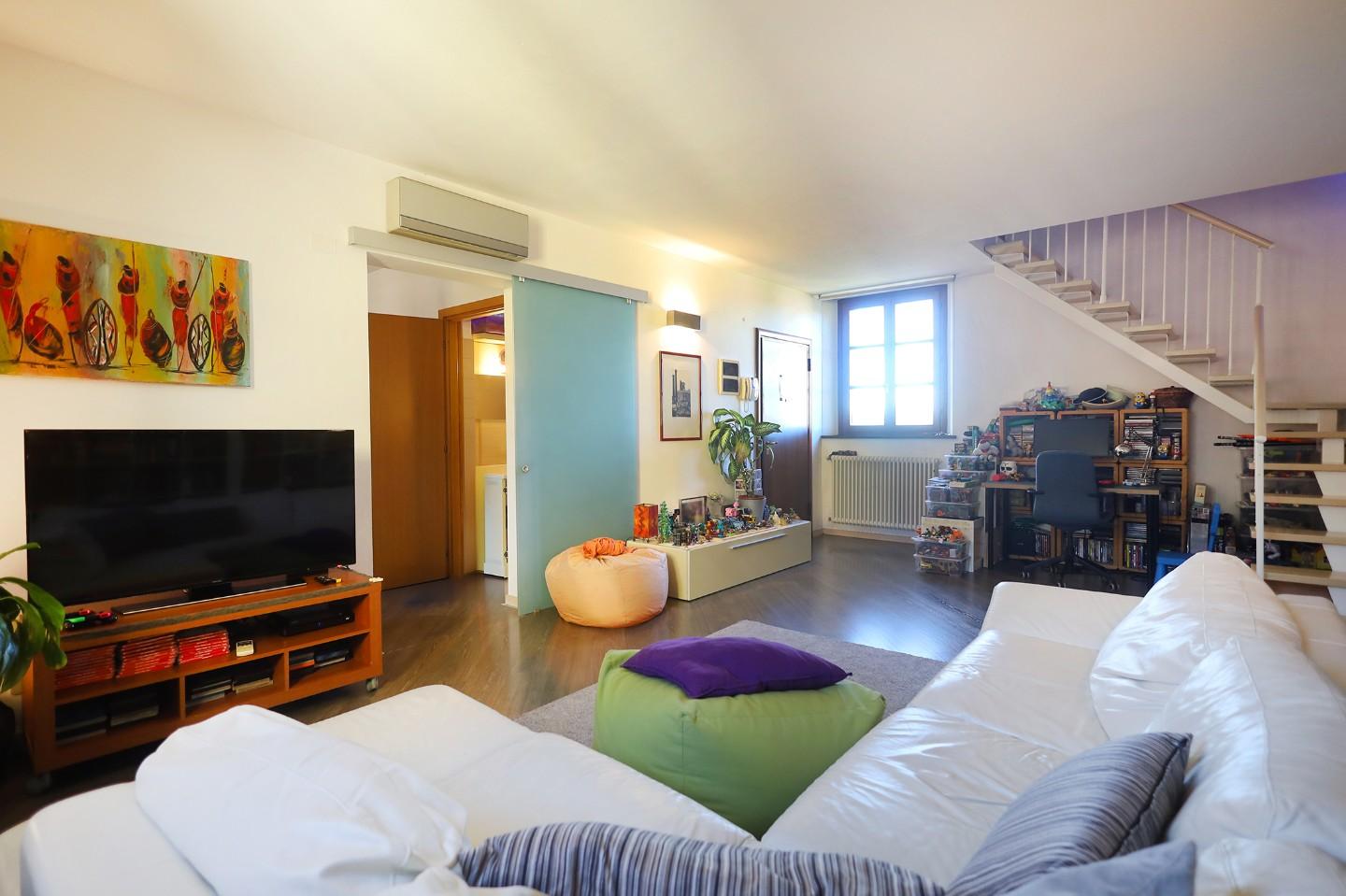 Immagine 3 di Appartamento in vendita  a San Giuliano Terme