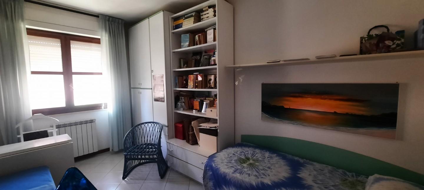 Immagine 8 di Appartamento in vendita  a Montopoli In Val D'arno