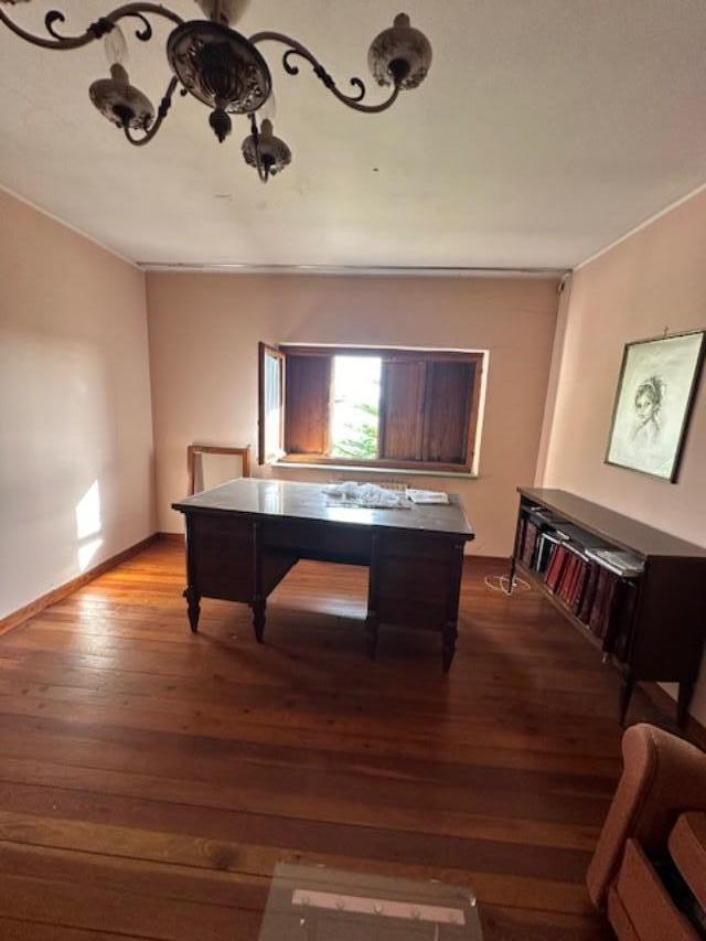 Immagine 31 di Casa indipendente in vendita  a Massa